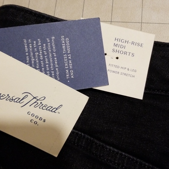 NWT Universal Thread High Rise Midi Jean Shorts - Picture 5 of 8